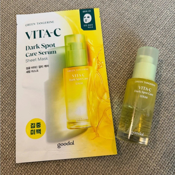 Vita-C dark spot serum & mask - Picture 1 of 1